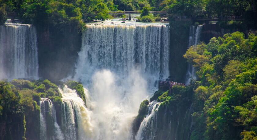 Parque Nacional do Iguaçu - ingresso para as Cataratas do Iguaçu com opção de transporte!