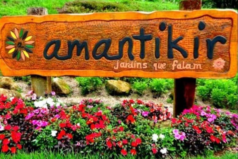 Desfrute da Beleza do Parque Amantikir: Tour de Campos do Jordão!