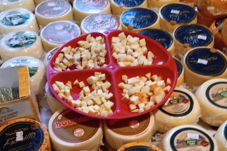 Tour Panorâmico por Campos do Jordão: Descubra o Encanto Europeu Paulista!