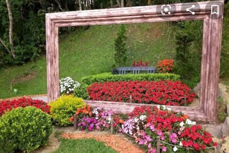 Desfrute da Beleza do Parque Amantikir: Tour de Campos do Jordão!