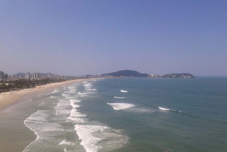 Descubra a Costa Paulista: Excursão Completa a Santos, São Vicente e Guarujá!