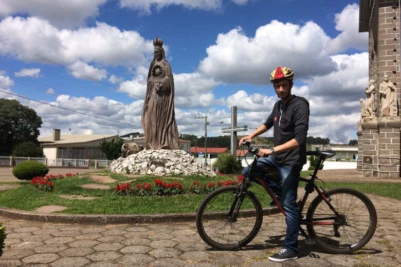 Tour de Bicicleta em São Joaquim: Cultura, História e Natureza sobre Duas Rodas!
