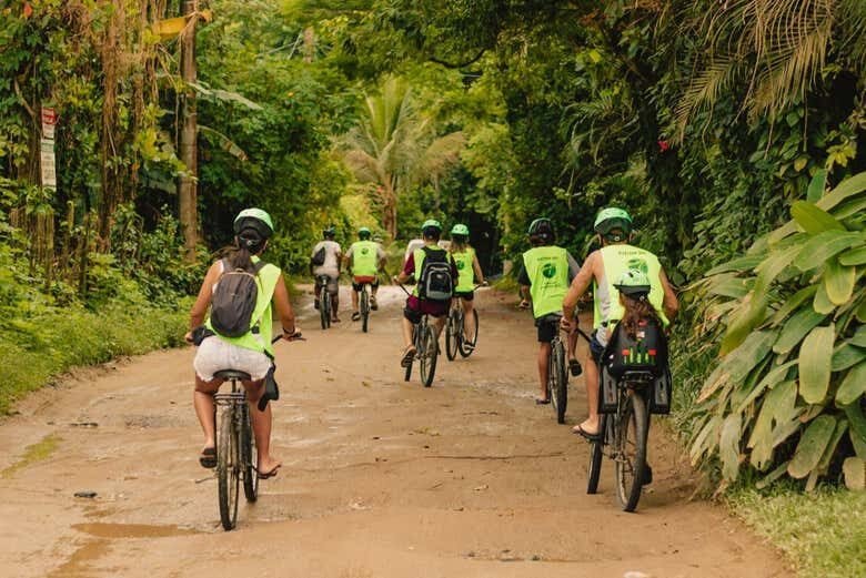 Tour de Bicicleta por Maresias: Descubra as Belezas Naturais de São Sebastião!