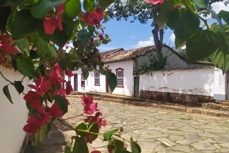 Excursão a Tiradentes com Passeio de Trem Maria Fumaça: Uma Jornada Histórica Inesquecível!