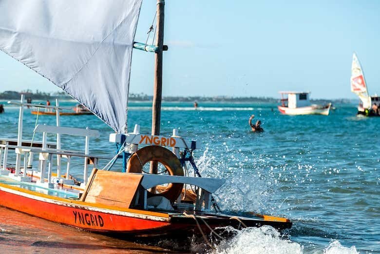 Excursão Incrível a Porto de Galinhas: Praias Paradisíacas em Pernambuco!