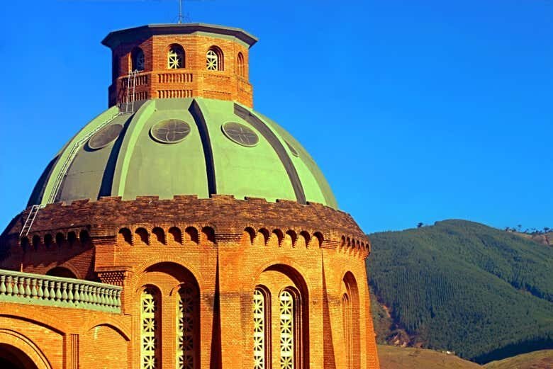 Excursão Privada saindo de São Paulo: Descubra as Belezas do Interior Paulista!