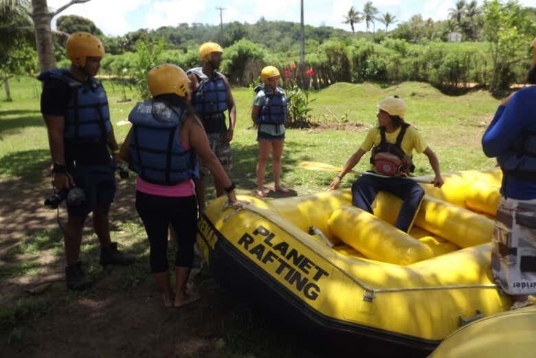 Aventuras em Águas Bravas: Rafting no Rio de Contas!