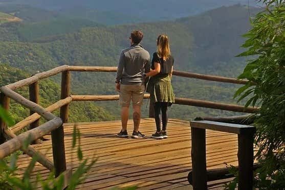 Aventuras em Monte Verde: Descubra a Vila com um Tour de 4x4!