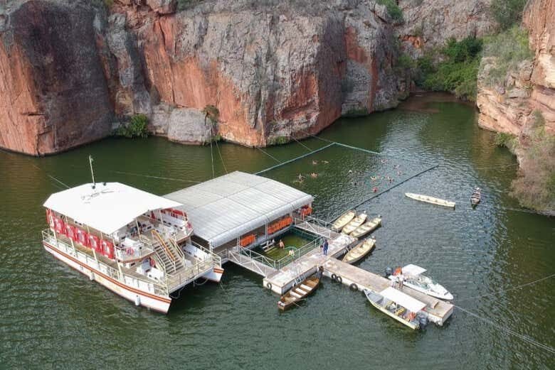Excursão ao Cânion do Xingó: Beleza Natural do Brasil!