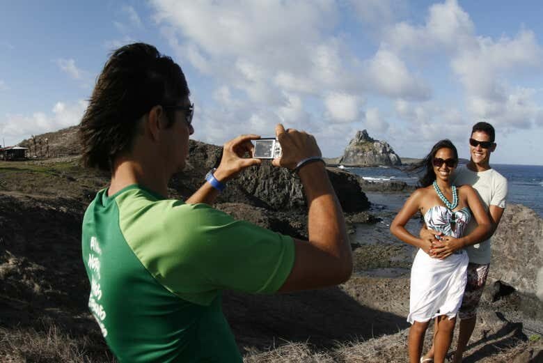 Explore as Belezas do Morro São José em Fernando de Noronha!