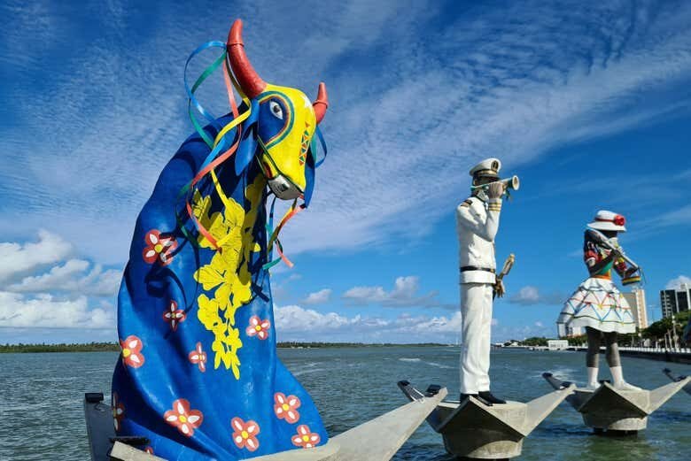 Explore os Encantos de Aracaju e Relaxe na Praia de Aruana!