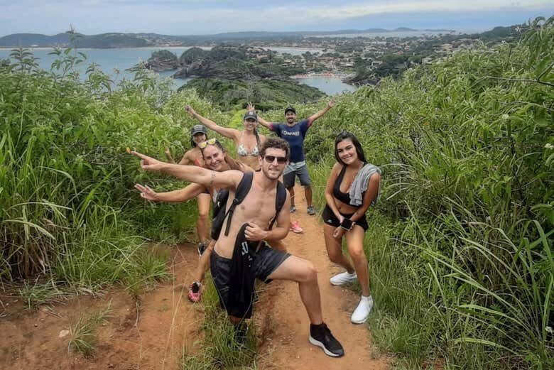 Explore o Ponto Mais Alto de Búzios com a Trilha pela Serra das Emerências!