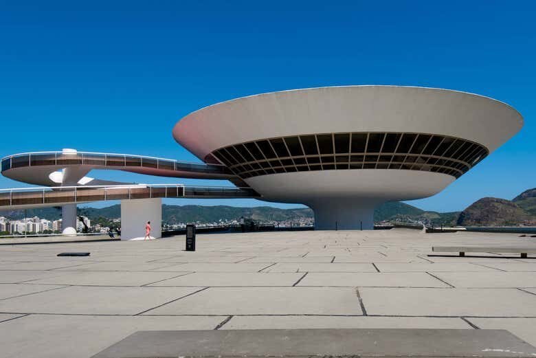 Excursão a Niterói e Rota Niemeyer!