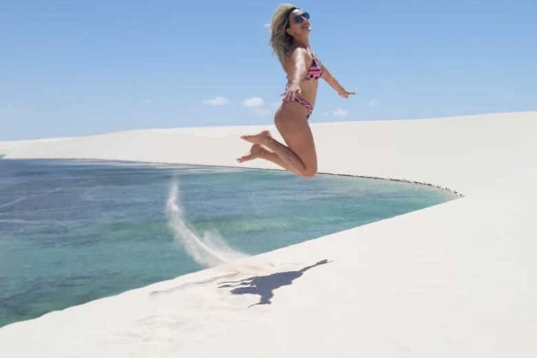 Trilha Encantadora pela Lagoa Bonita nos Lençóis Maranhenses!