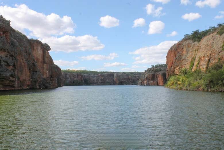 Excursão ao Cânion do Xingó: Beleza Natural do Brasil!