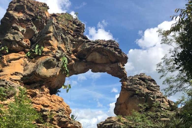 Descubra as Maravilhas Naturais do Parque Nacional de Sete Cidades