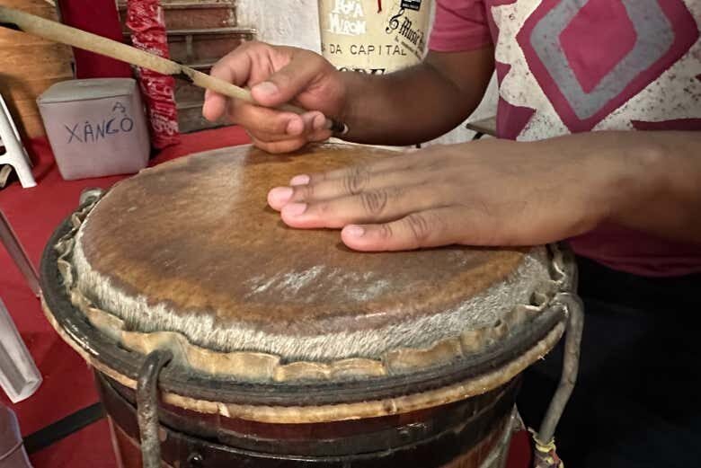 Aula de Percussão e Samba-Reggae em Salvador!