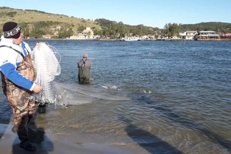 Avistamento de Botos-Pescadores em Laguna!