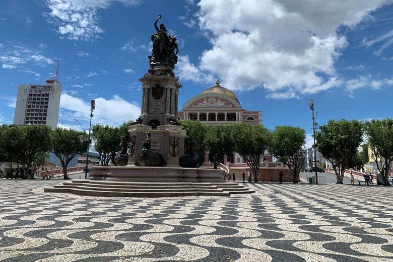 Explore Manaus: Cultura e Natureza em um Único Passeio!