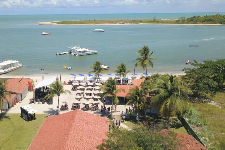 Excursão Surpreendente: Descubra as Belezas de Igarassu e Itamaracá saindo de Recife!