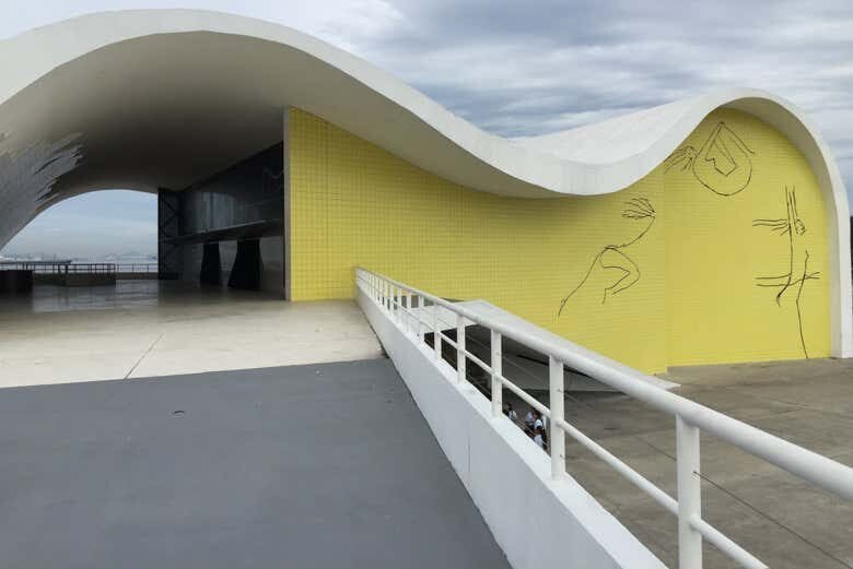 Excursão a Niterói e Rota Niemeyer!