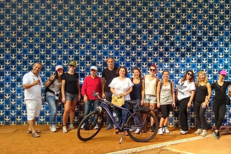 Explore Brasília de Bicicleta: Descubra a Capital com Diversão e Saúde!