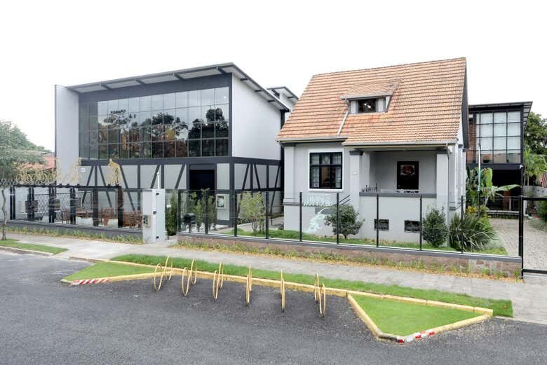 Explore a Cultura de Joinville com o Tour da Dança e Museus!