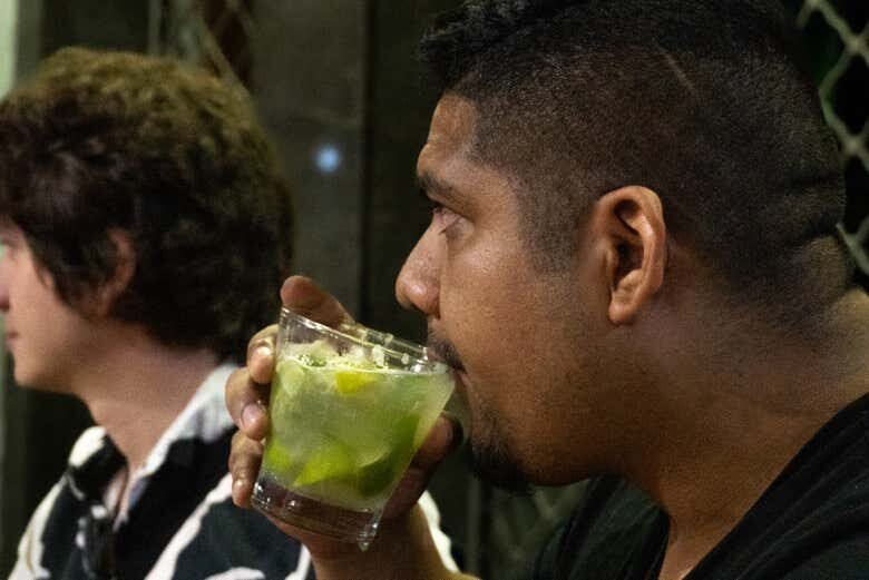 Sabores do Rio: Tour Gastronômico Noturno por Copacabana!