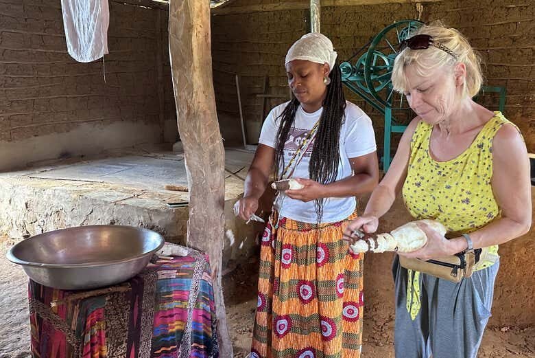Desvende a Cultura Afro-Brasileira: Excursão ao Fascinante Quilombo Kaonge!