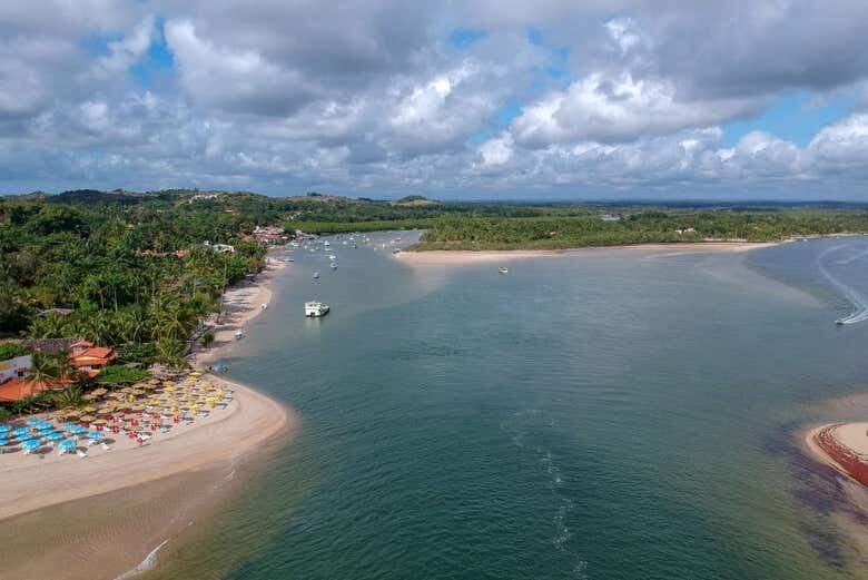 Descubra o Paraíso: Excursão à Praia Boca da Barra em Boipeba!