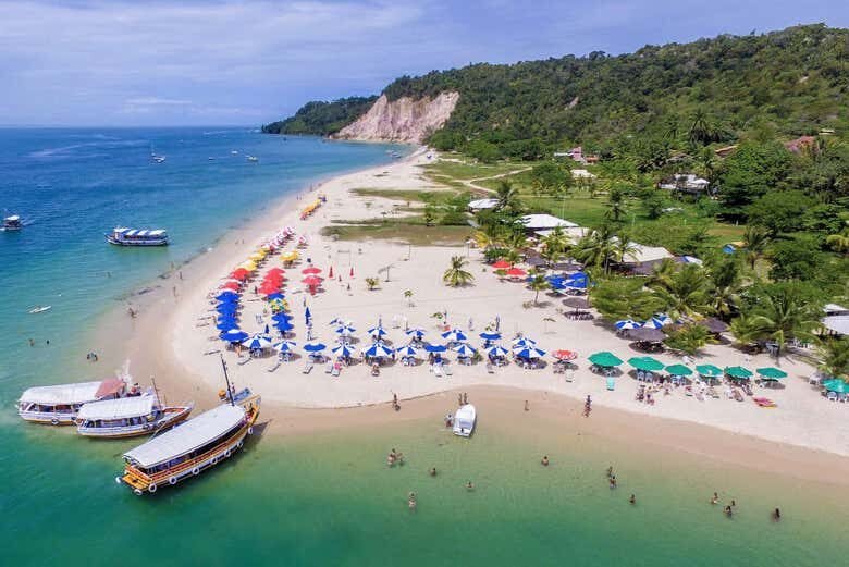 Transfer para Morro de São Paulo: Uma Viagem Relaxante e Cênica!