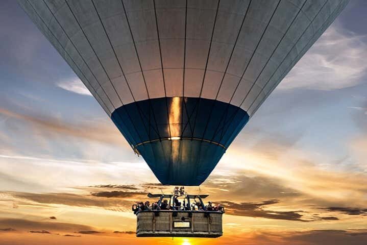 Passeio Privado de Balão por Boituva: Voe Alto e Desfrute das Belezas Naturais!