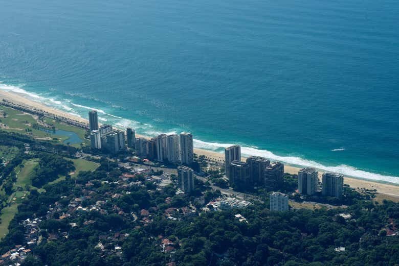 Conecte-se com a Natureza: Trilha Incrível em Pedra Bonita no Rio de Janeiro!