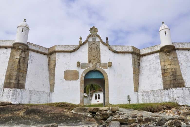 Tour à Ilha do Mel com Saída de Curitiba!