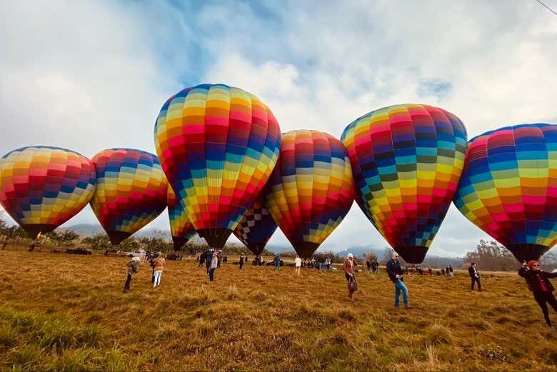 Voo de Balão em Praia Grande: Aventura nas Alturas!