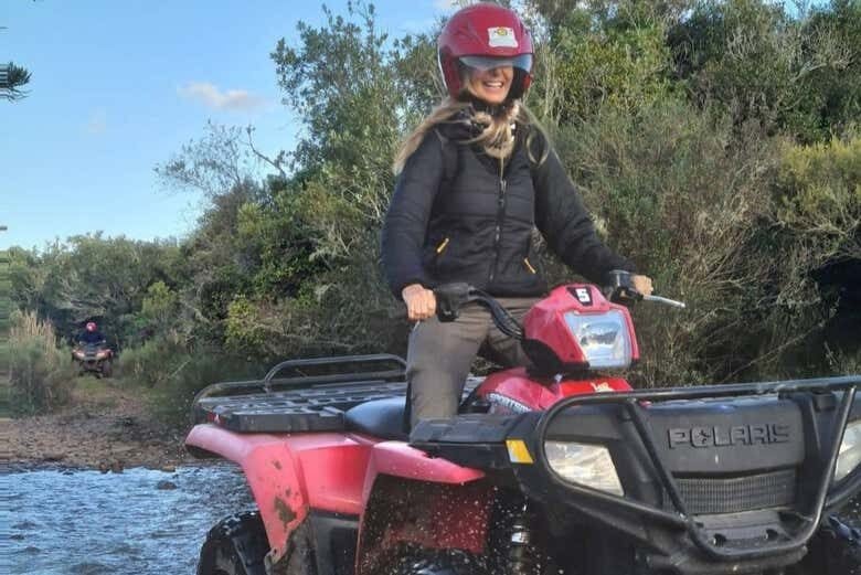 Aventura sobre quatro rodas: Passeio de Quadriciclo em Cambará do Sul!