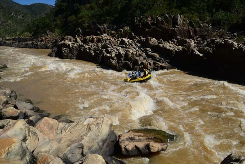 Rafting na Chapada dos Veadeiros com Visita à Comunidade Kalunga e Almoço Típico!
