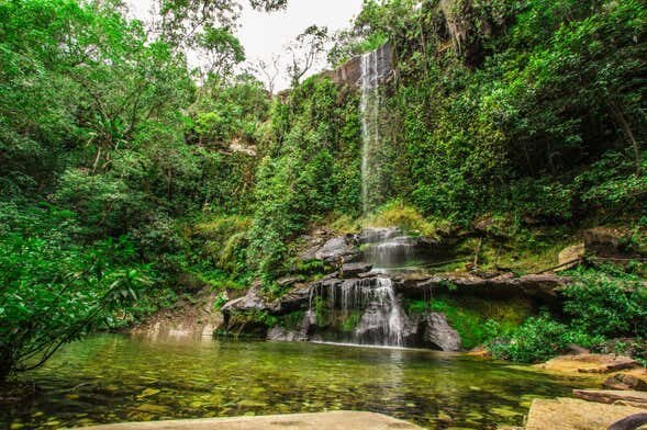 Descubra a Magnífica Cachoeira do Rosário em Pirenópolis!