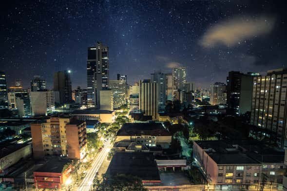 Tour Noturno em Curitiba com Jantar Italiano!