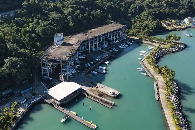 Transfer prático e confortável de Conceição do Jacareí ao Rio de Janeiro!