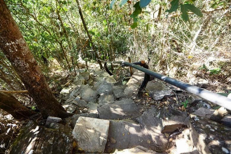 Descubra a Magnífica Cachoeira do Rosário em Pirenópolis!