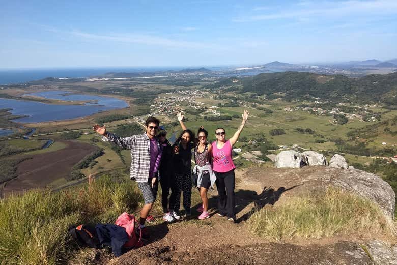 Exploração da Trilha da Pedra Branca em Garopaba!