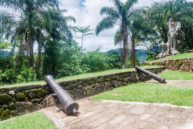Paraty Sobre Duas Rodas: Tour de Bicicleta pelo Centro Histórico e Arredores!