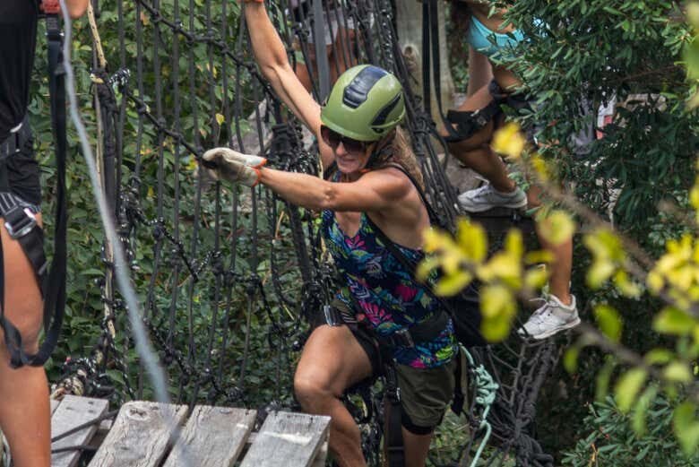 Aventura nas Alturas em Pipa: Arvorismo e Tirolesa em Meio à Natureza!